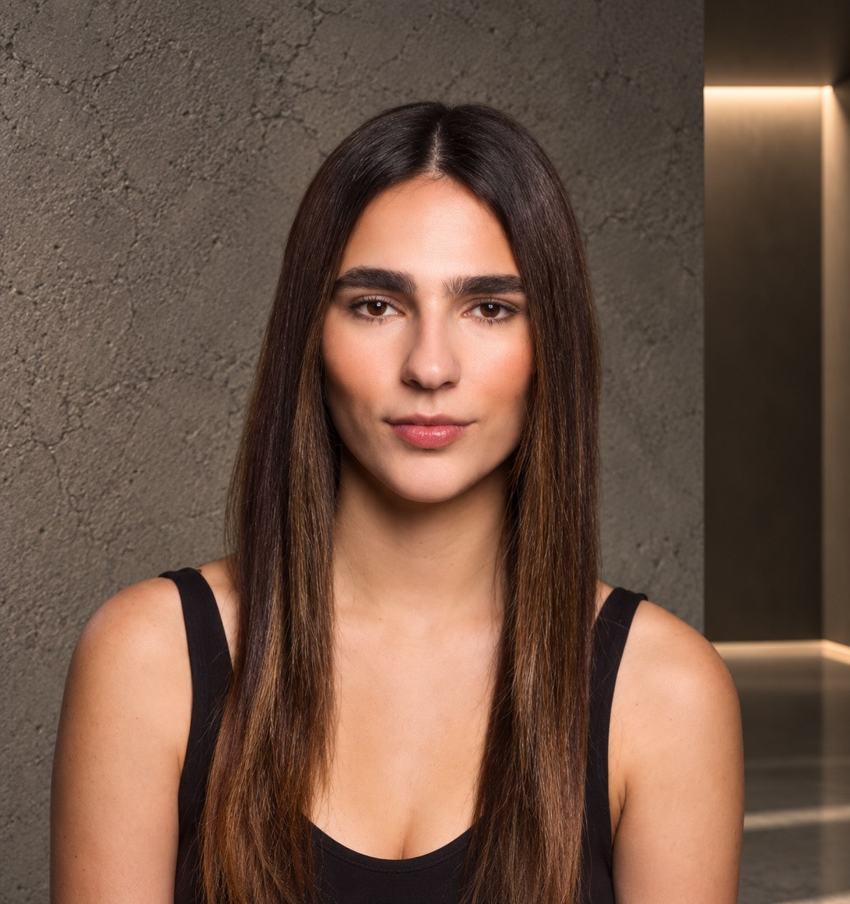 Hair before styling with Pretty In A Minute tools