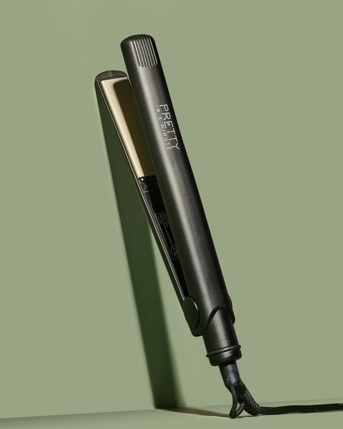 Classic Flat Iron 1.25 inch Pretty In A Minute – Pretty In A Minute